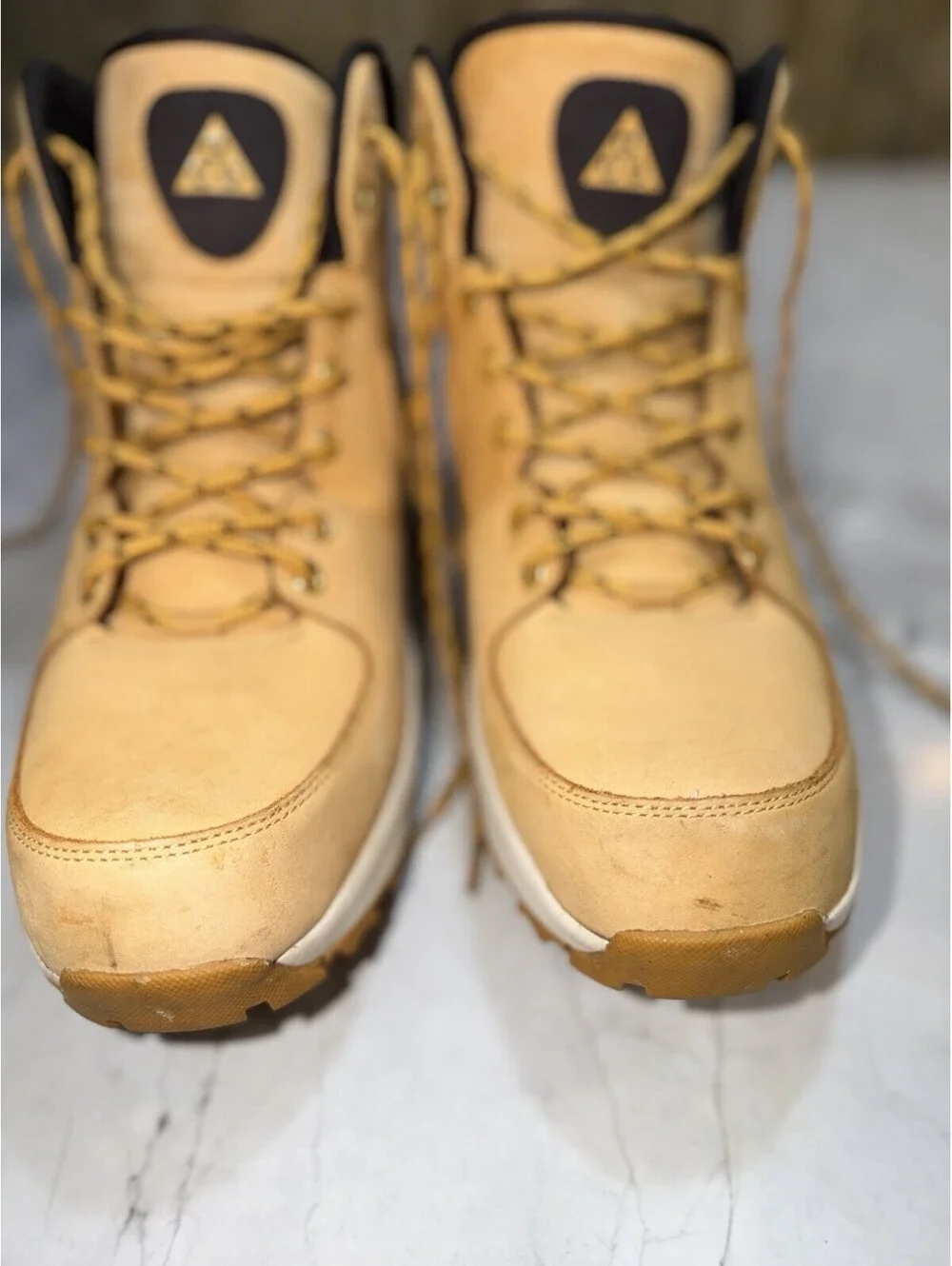 Nike acg manoa